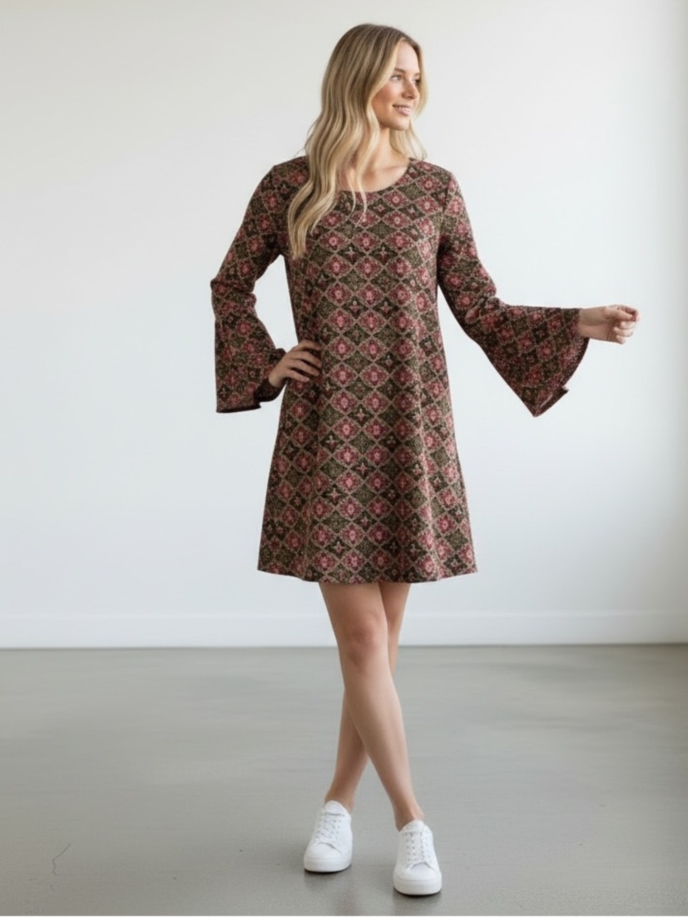 MODCLOTH | NEW Victorian Holiday Groove Geometric Print Shift Dress size Medium - Picture 3 of 13